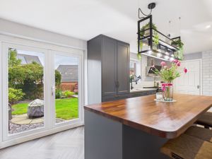 Kitchen- click for photo gallery